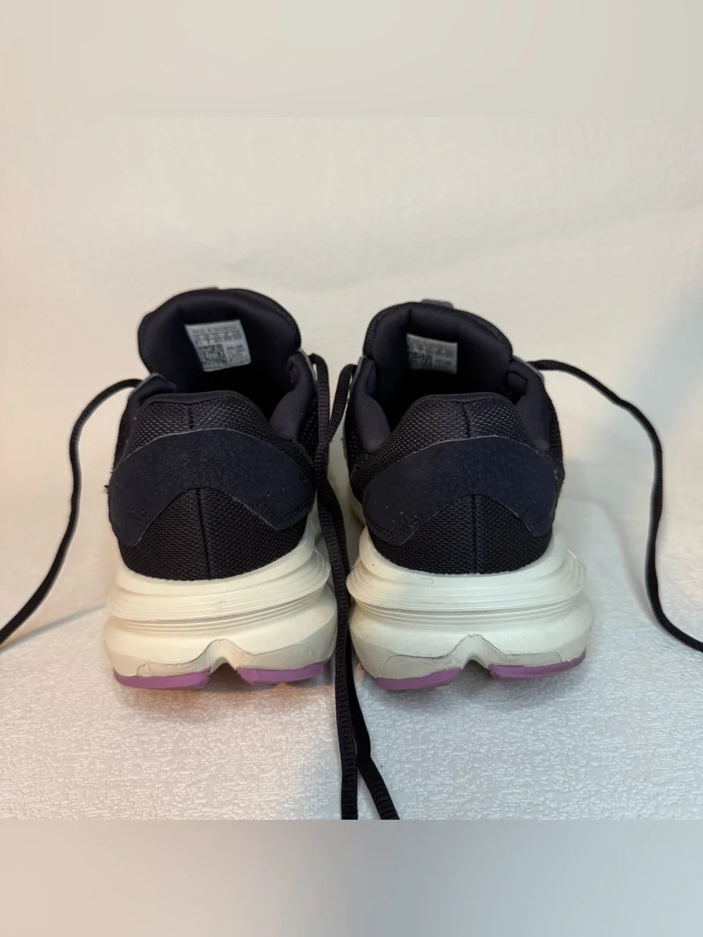 Adidas Astrastar Women’s 8.5 Black Purple Bronze Running Shoes JQ6090